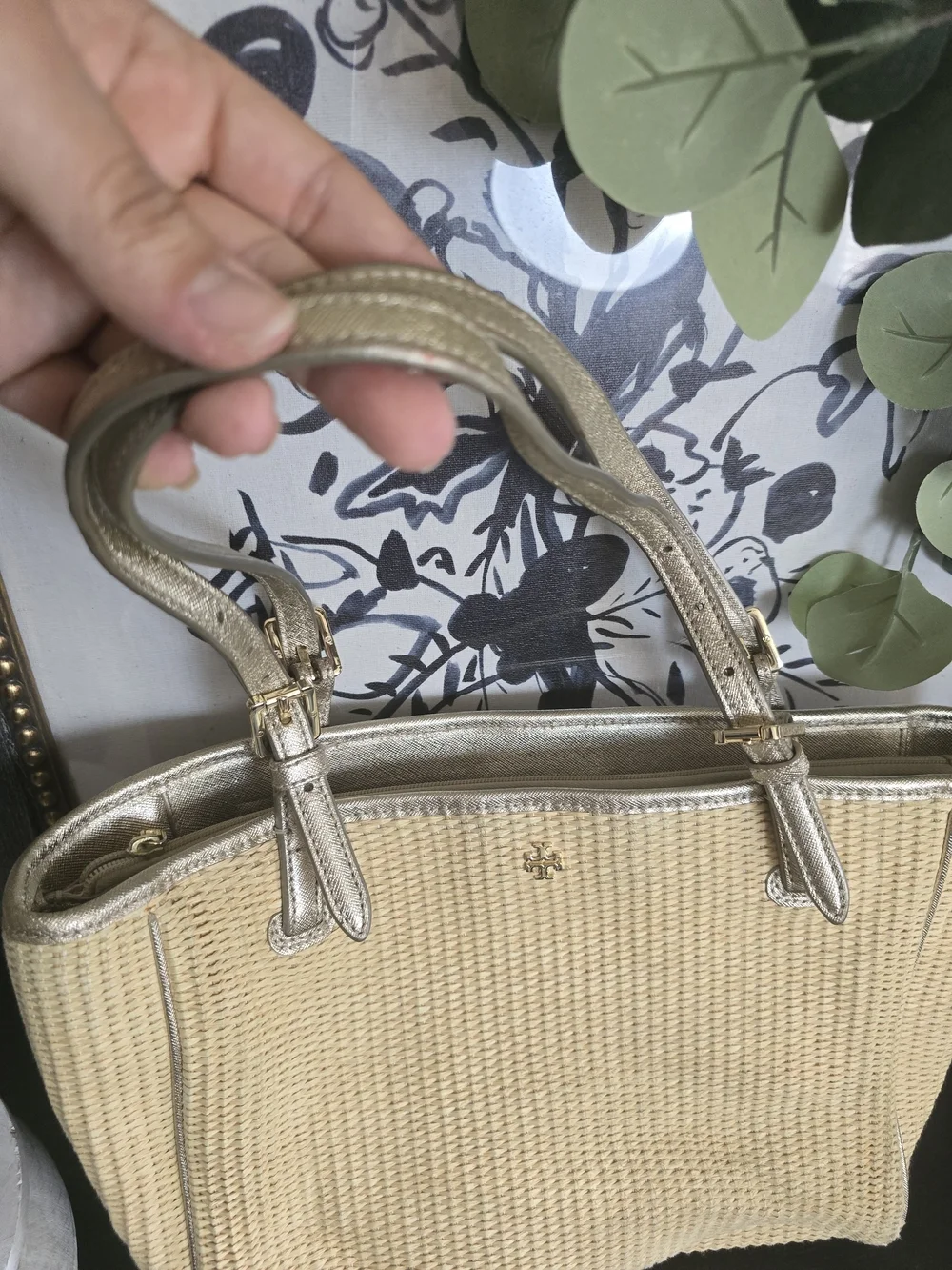 Tory Burch stylish woven
